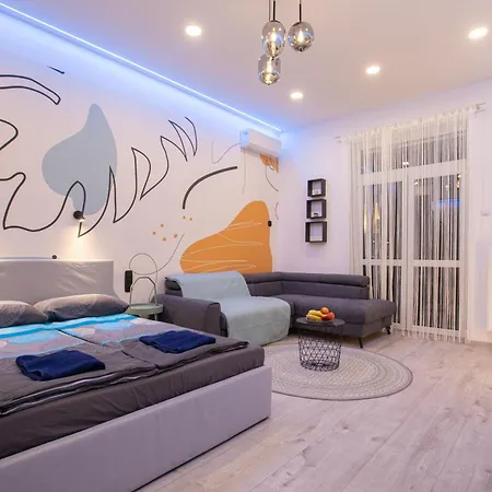 Centre Point アパート