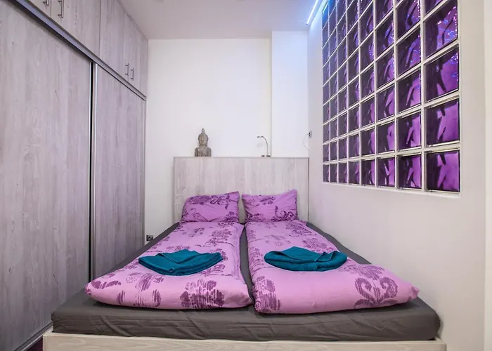 Centre Point Apartment