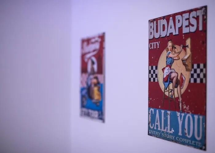 Centre Point Apartment