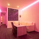 Centre Point Apartman *