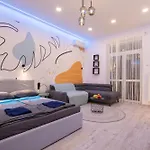Centre Point Apartman